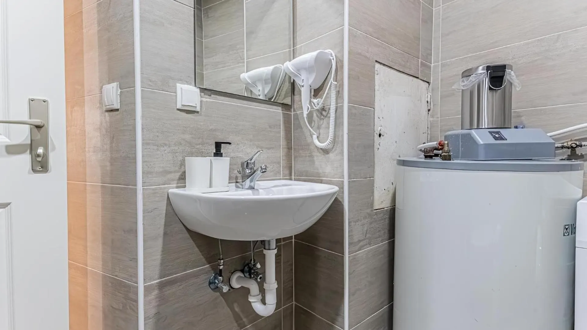 Kingbed 1Br Apt In A Great Location Of 비엔나 오스트리아